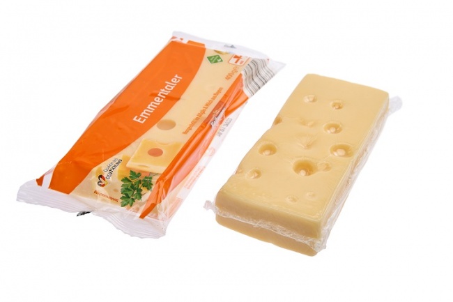400g Emmental cheese wrapped in Formshrink® from Krehalon