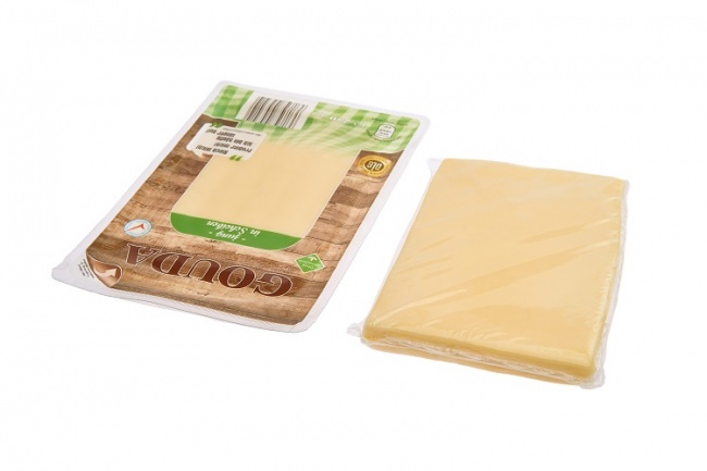 Cheese slices wrapped in Formshrink® from Krehalon 